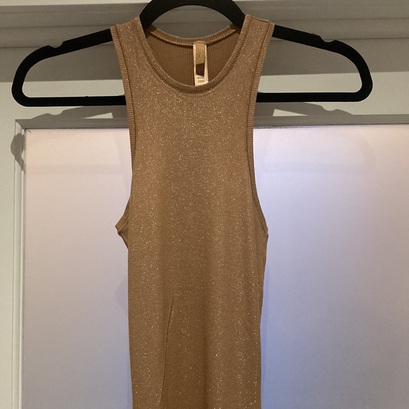 NWOT SKIMS beige shimmer maxi dress size XXS - Picture 7 of 11